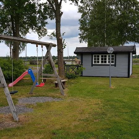 Villa Backgardens Stugby Axvall Exterior foto