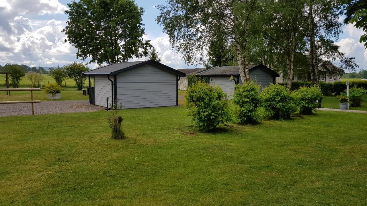 Villa Backgardens Stugby Axvall Exterior foto